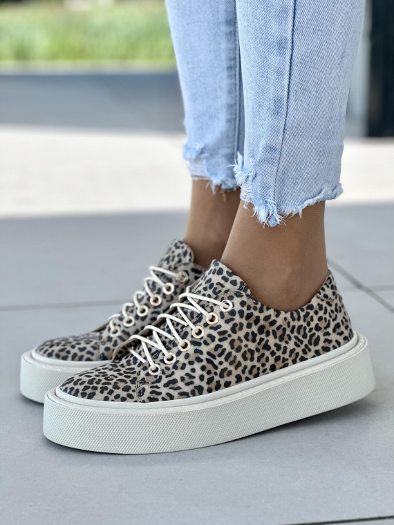 Bezowe-trampki-damskie-skorzane-OLEKSY-polskiej-produkcji