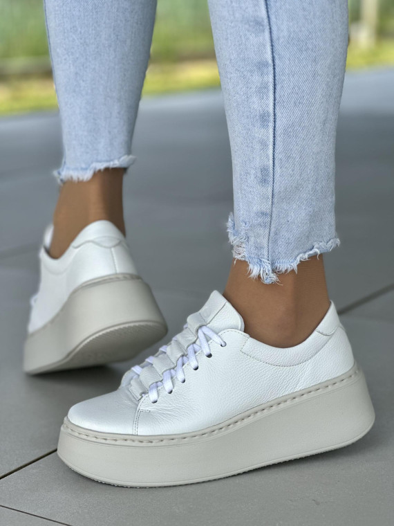 Białe-trampki-OLEKSY-damskie-skorzane-polskiej-produkcji