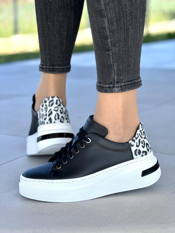 Czarne-trampki-damskie-skorzane-OLEKSY-polskiej-produkcji-na-grubej-podeszie