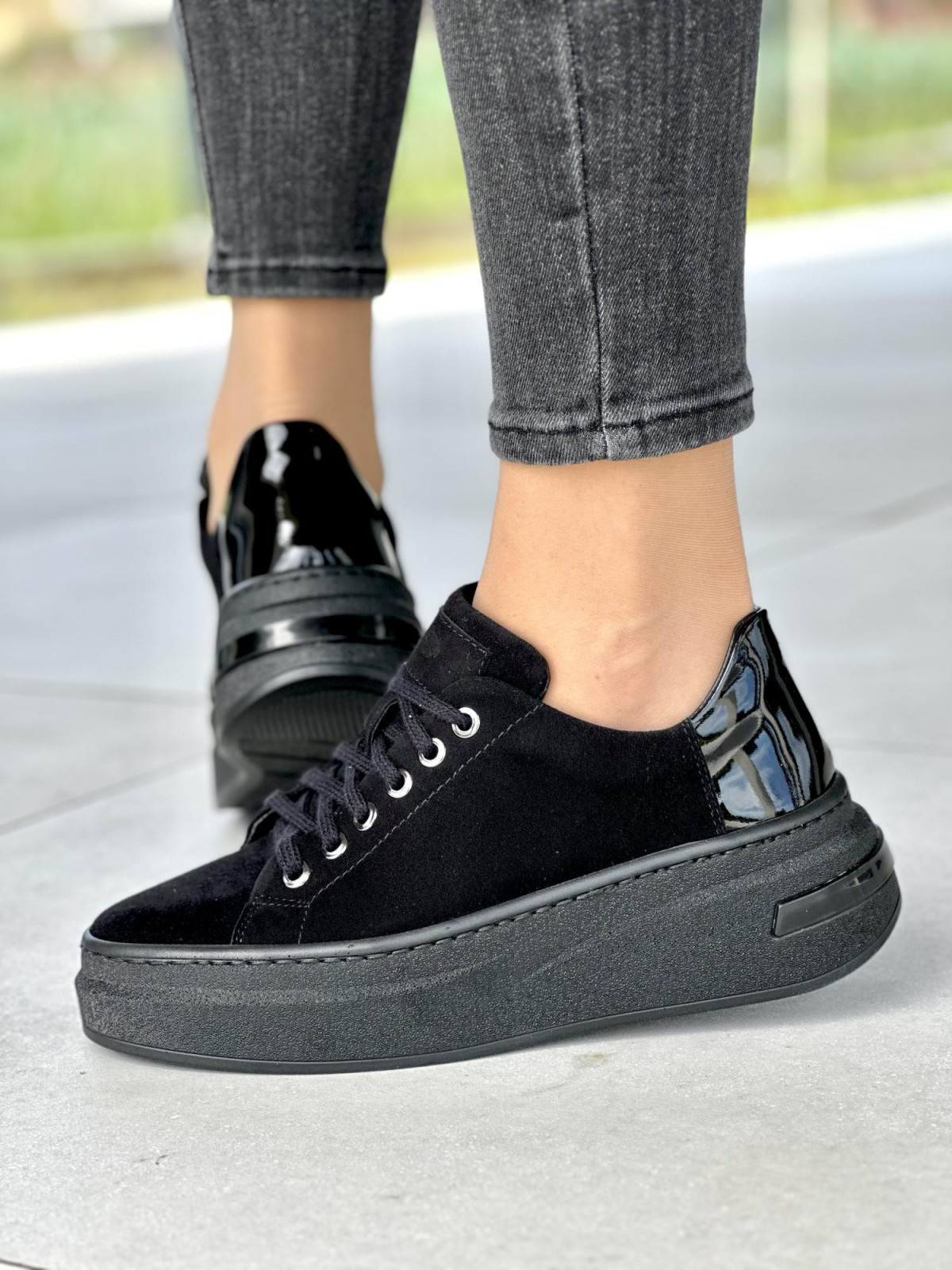 Czarne-sneakersy-damskie-skorzane-OLEKSY-polskiej-produkcji