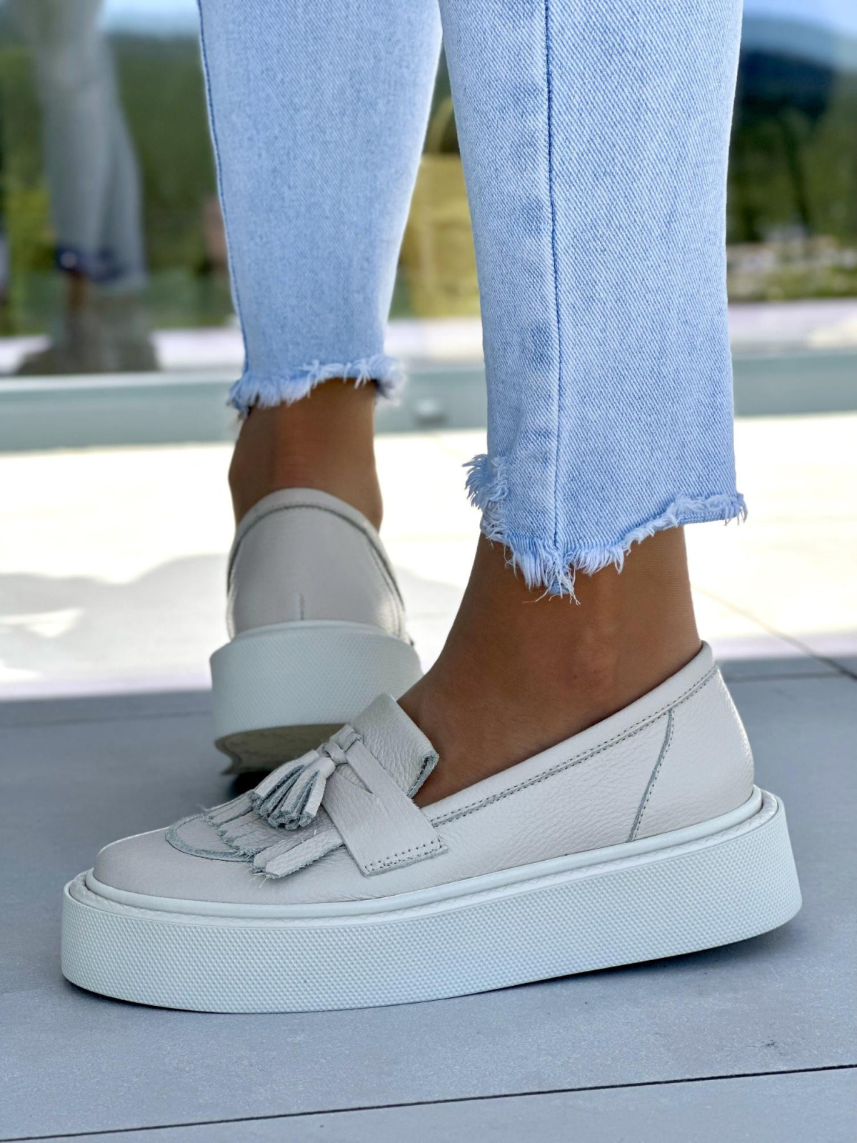 Bezowe-mokasyny-damskie-skorzane-OLEKSY-polskiej-produkcji