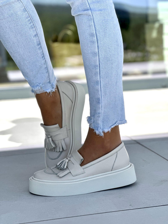 Bezowe-mokasyny-damskie-skorzane-OLEKSY-polskiej-produkcji