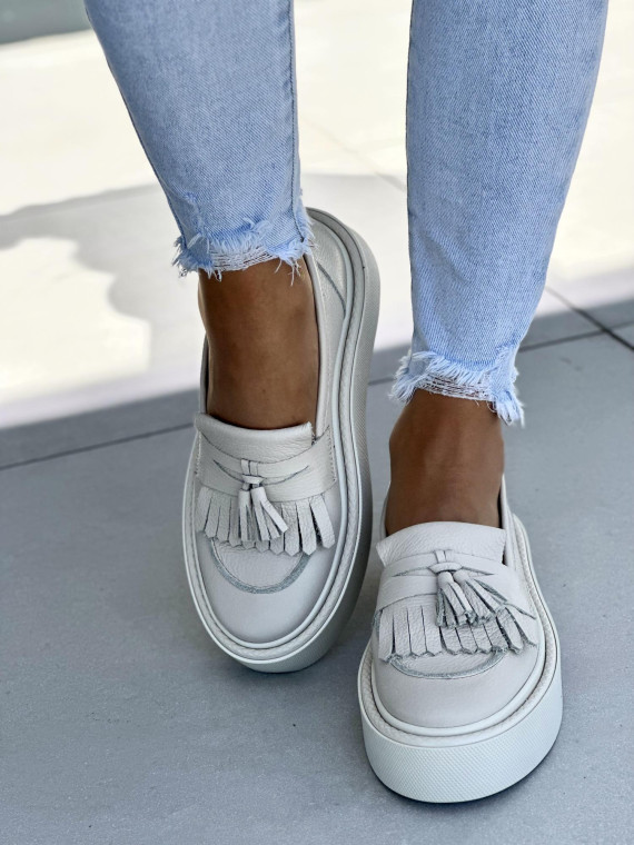 Bezowe-mokasyny-damskie-skorzane-OLEKSY-polskiej-produkcji