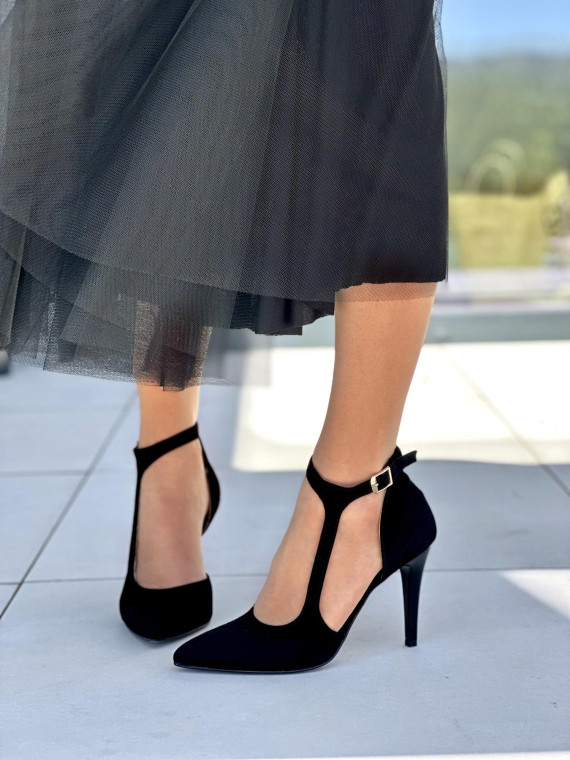 Czarne-klasyczne-czolenka-damskie-skorzane-OLEKSY-na-szpilce