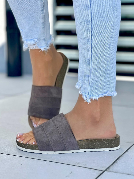 Bardzo-wygodne-brazowe-klapki-OLEKSY-ze-skory-naturalnej-polskiej-produkcji