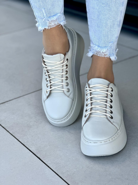 Bezowe-trampki-damskie-skorzane-OLEKSY-polskiej-produkcji