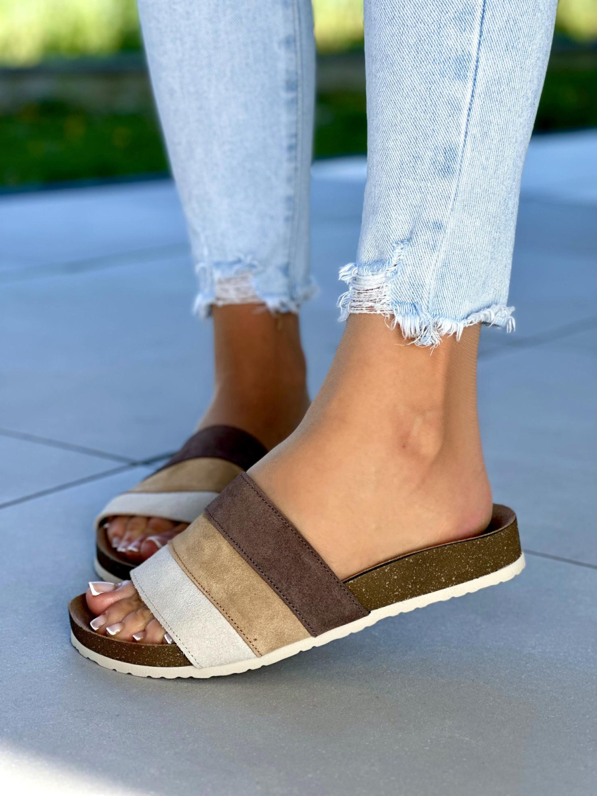 Wygodne-klapki-damskie-skorzane-OLEKSY-polskiej-produkcji