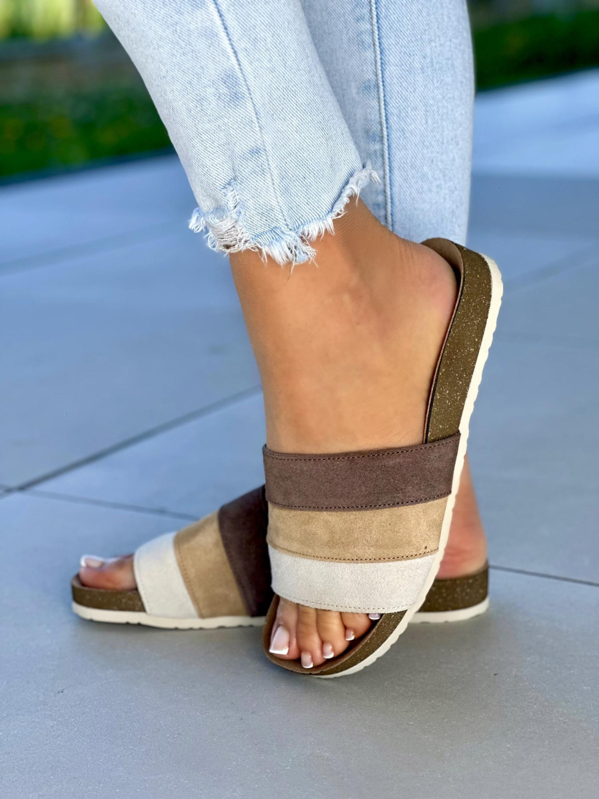 Wygodne-klapki-damskie-skorzane-OLEKSY-polskiej-produkcji