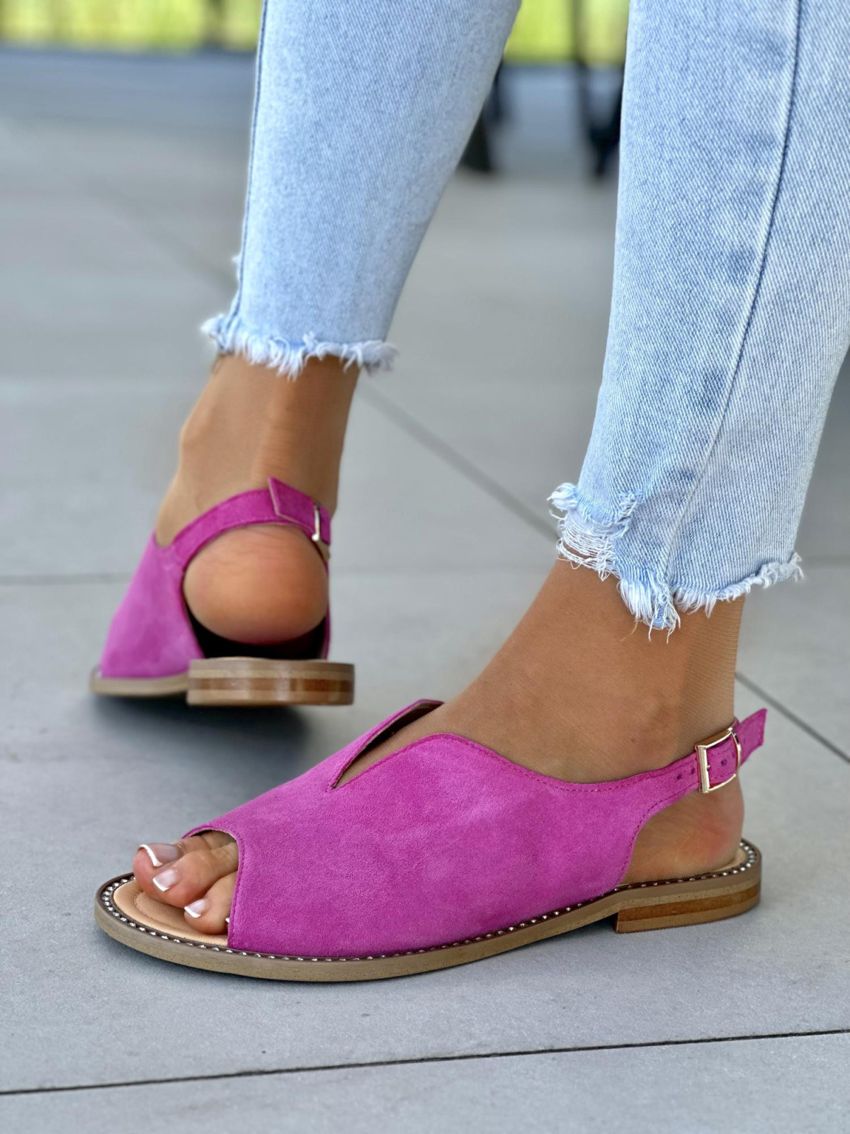 Piekne-sandaly-damskie-OLEKSY-ze-skory-naturalnej-na-plaskim-obcasie