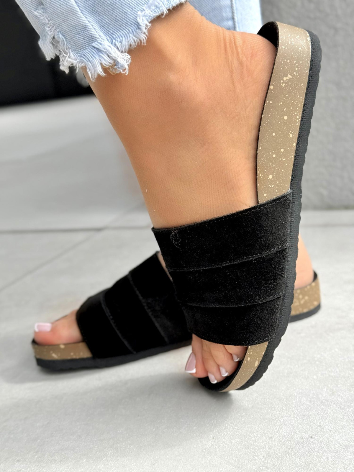 Klapki damskie OLEKSY ze skóry naturalnej Polskiej produkcji