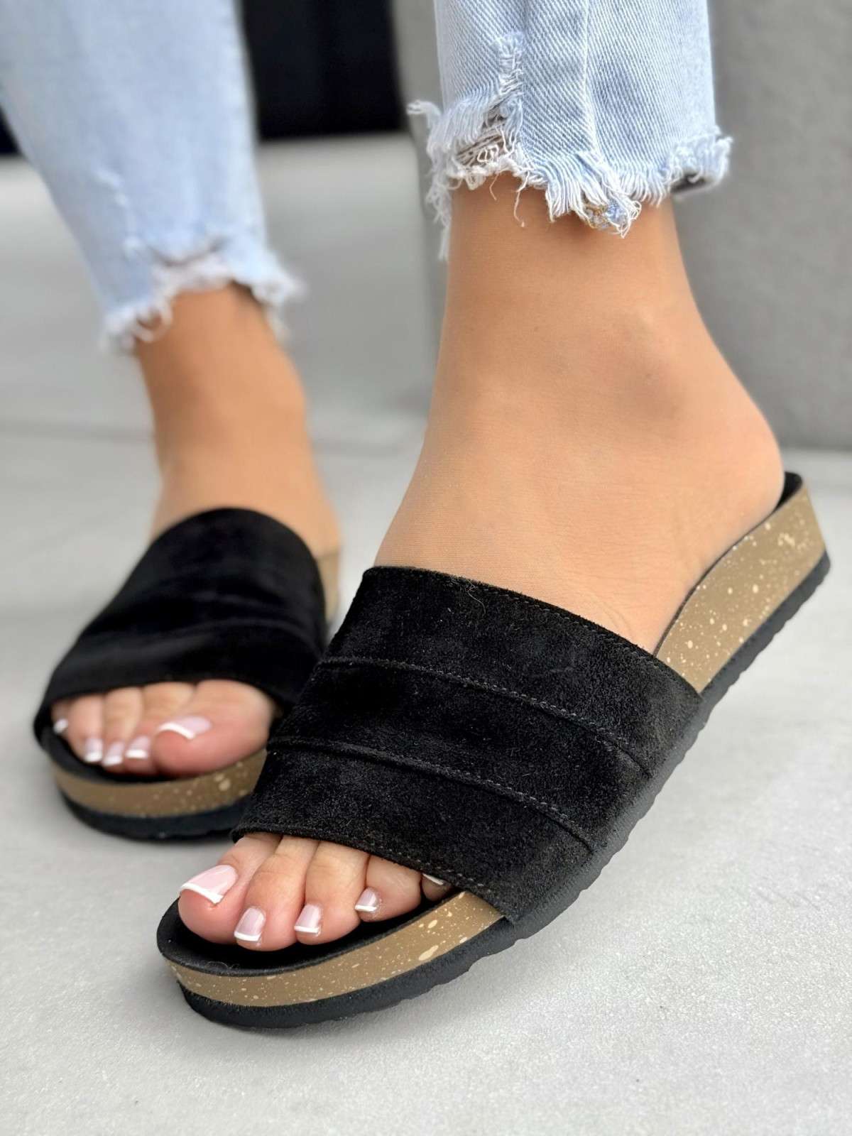 Klapki damskie OLEKSY ze skóry naturalnej Polskiej produkcji