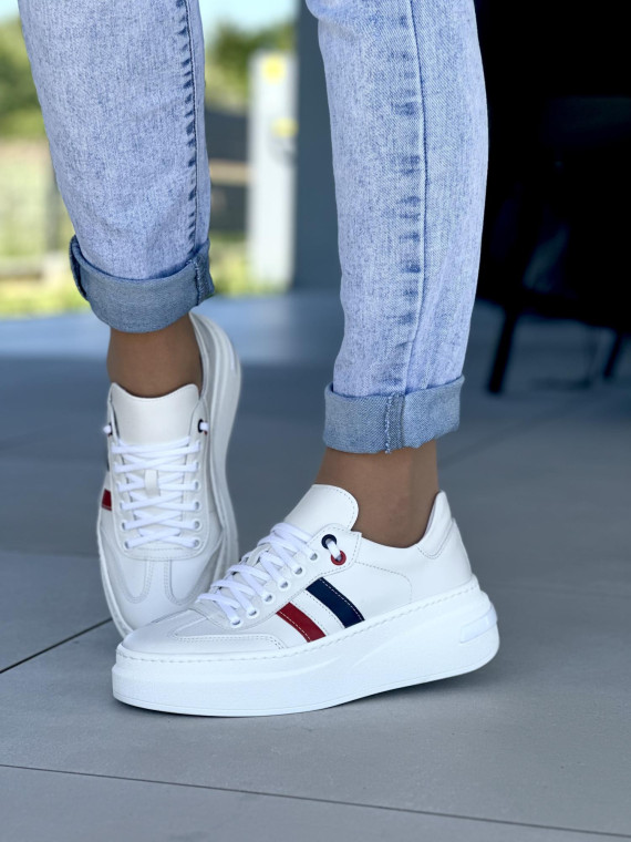 Biale-sneakersy-damskie-skorzane-OLEKSY-polskiej-produkcji-na-grubej-podeszwie