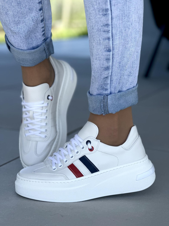 Biale-sneakersy-damskie-skorzane-OLEKSY-polskiej-produkcji-na-grubej-podeszwie