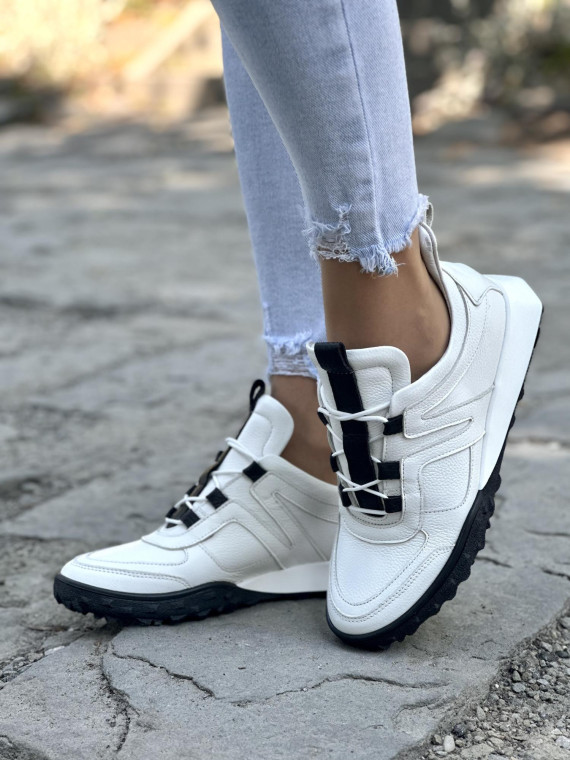 Biale-sneakersy-OLEKSY-ze-skory-naturalnej-polskiej-produkcji