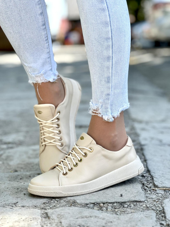 Beżowe trampki damskie skórzane OLEKSY polskiej produkcji