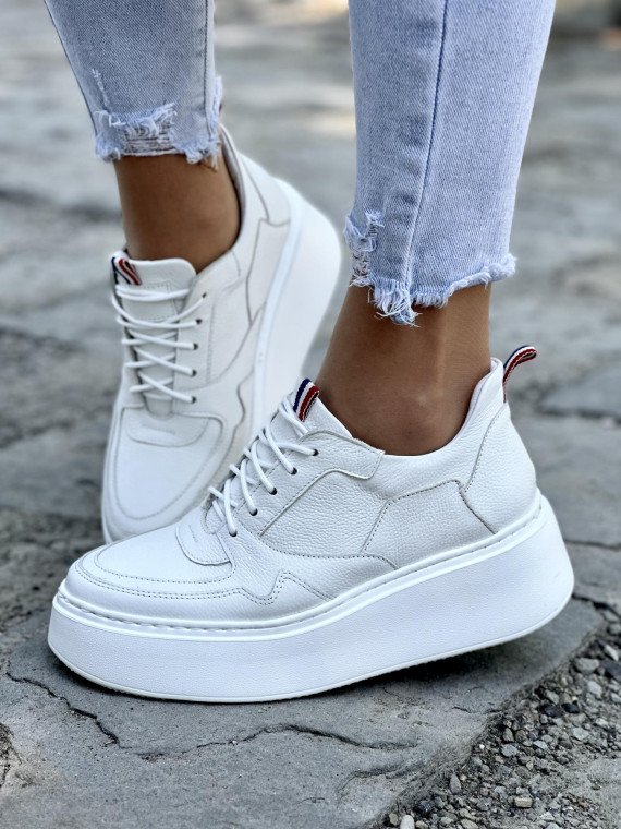 Biale-sneakersy-damskie-OLEKSY-ze-skory-naturalnej-polskiej-produkcji
