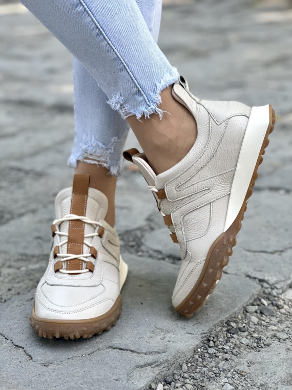 Bezowe-sneakersy-OLEKSY-ze-skory-naturalnej-polskiej-produkcji