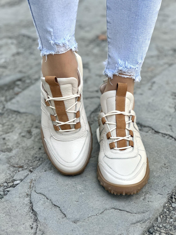 Bezowe-sneakersy-OLEKSY-ze-skory-naturalnej-polskiej-produkcji