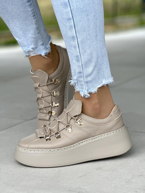 Bezowe-trampki-damskie-skorzane-OLEKSY-polskiej-produkcji