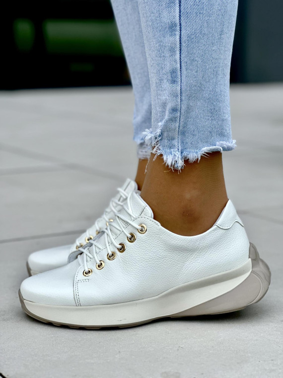 Białe sneakersy damskie OLEKSY ze skóry naturalnej polskiej produkcji