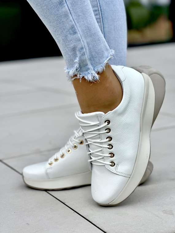 Białe sneakersy damskie OLEKSY ze skóry naturalnej polskiej produkcji