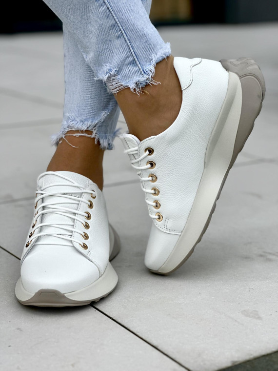 Białe sneakersy damskie OLEKSY ze skóry naturalnej polskiej produkcji
