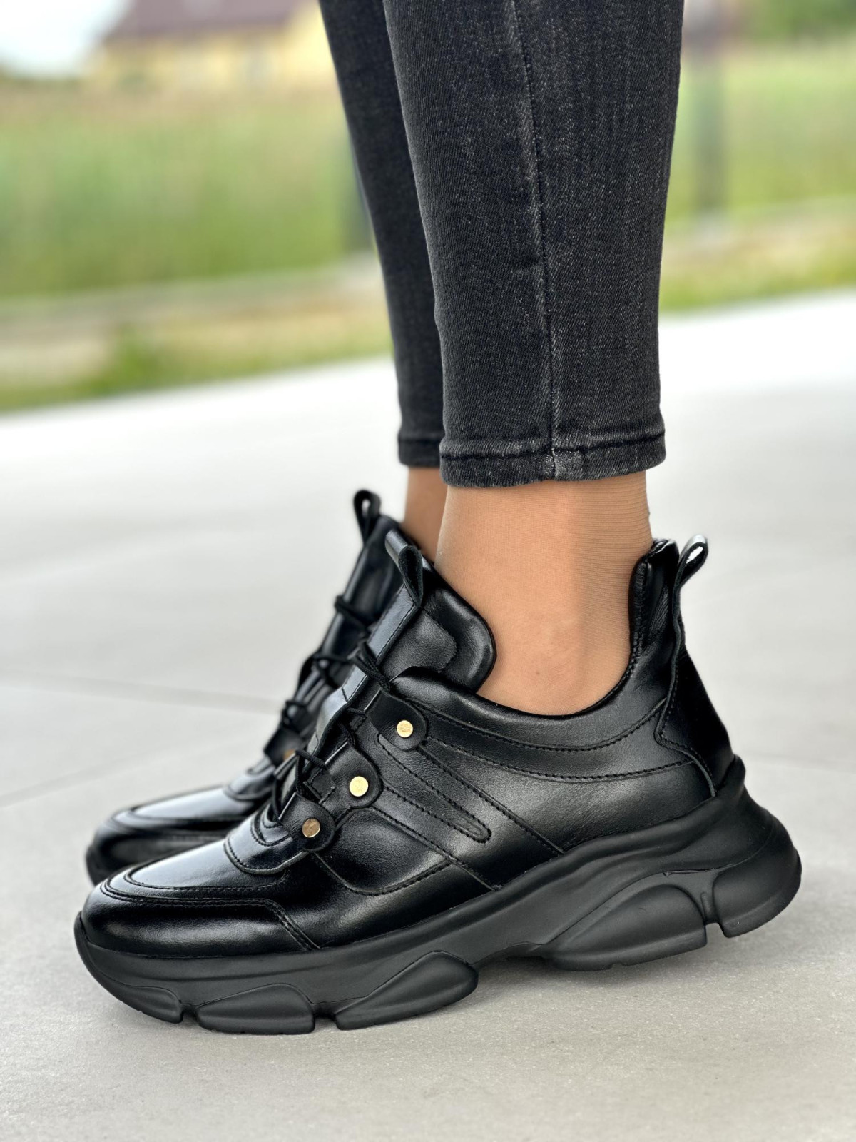 Czarne sneakersy damskie skórzane OLEKSY polskiej produkcji