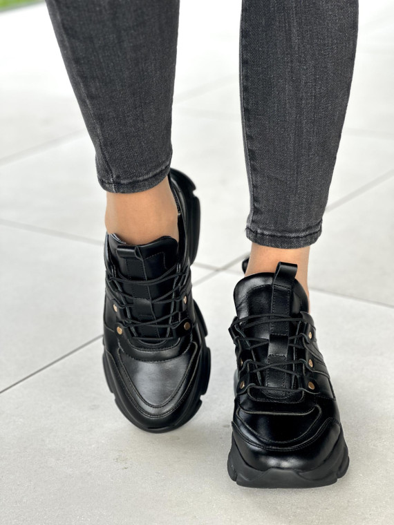 Czarne sneakersy damskie skórzane OLEKSY polskiej produkcji