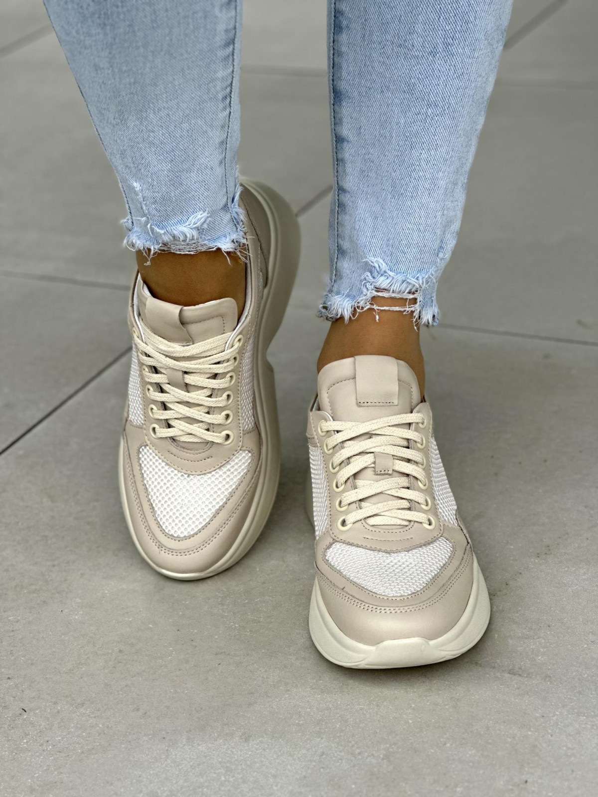 Sneakersy beżowe ze skóry naturalnej OLEKSY polskiej produkcji