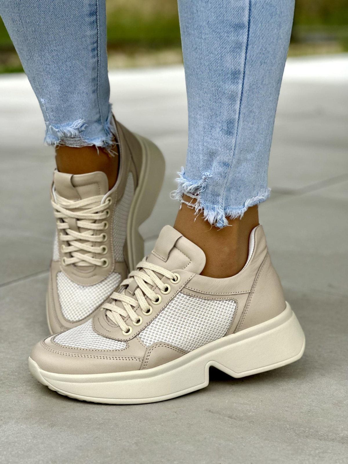 Sneakersy beżowe ze skóry naturalnej OLEKSY polskiej produkcji