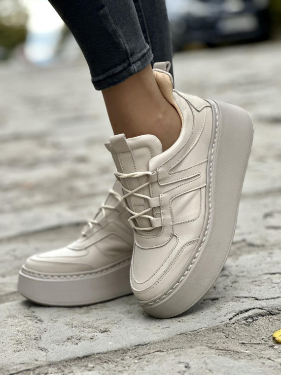 Beżowe sneakersy OLEKSY ze skóry naturalnej polskiej produkcji