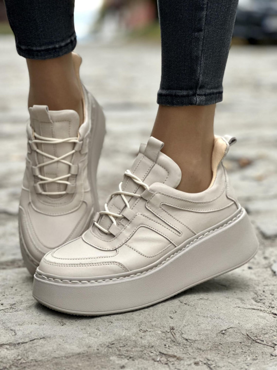 Beżowe sneakersy OLEKSY ze skóry naturalnej polskiej produkcji