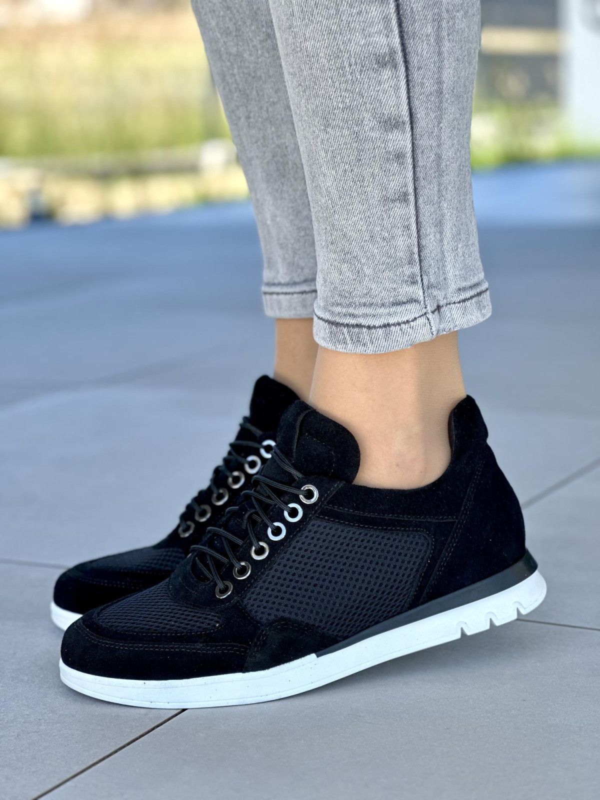 Czarne sneakersy damskie skórzane OLEKSY polskiej produkcji