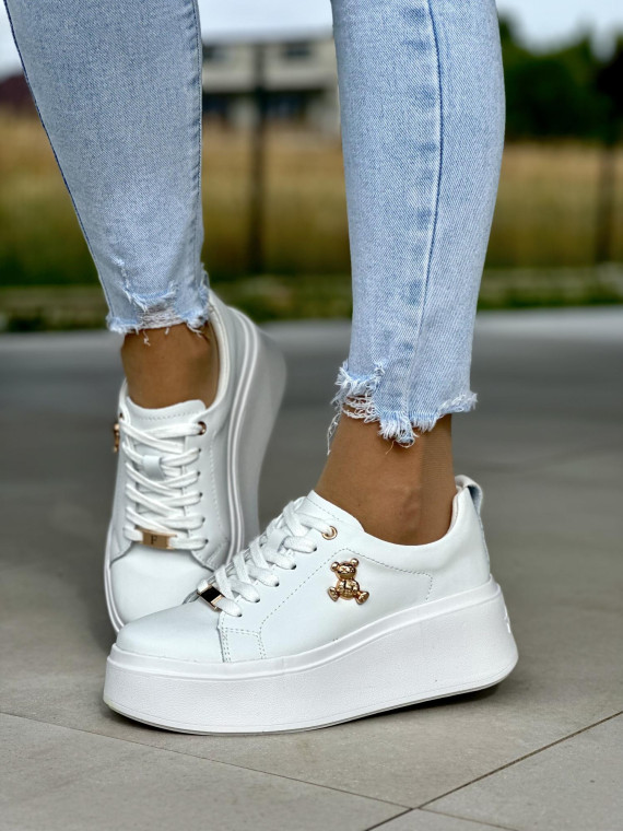 Białe trampki na grubym spodzie ze skóry naturalnej