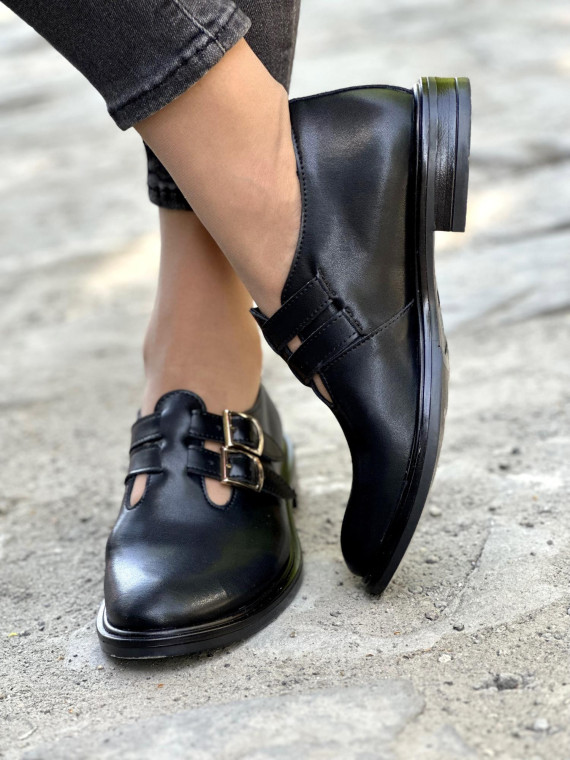 Czarne półbuty damskie skórzane OLEKSY polskiej produkcji