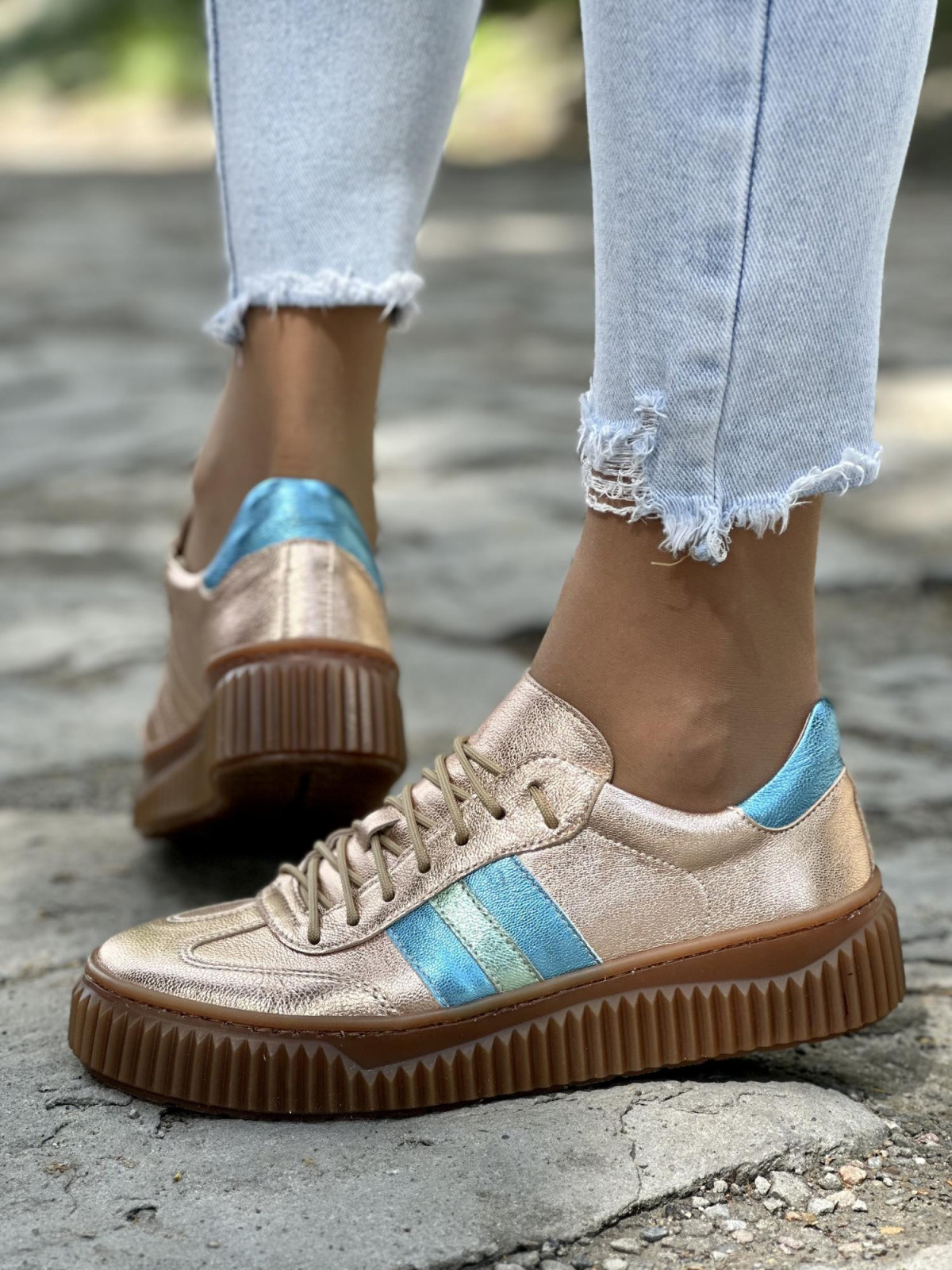 Piękne miedziane trampki damskie skórzane OLEKSY polskiej produkcji na grubej podeszwie