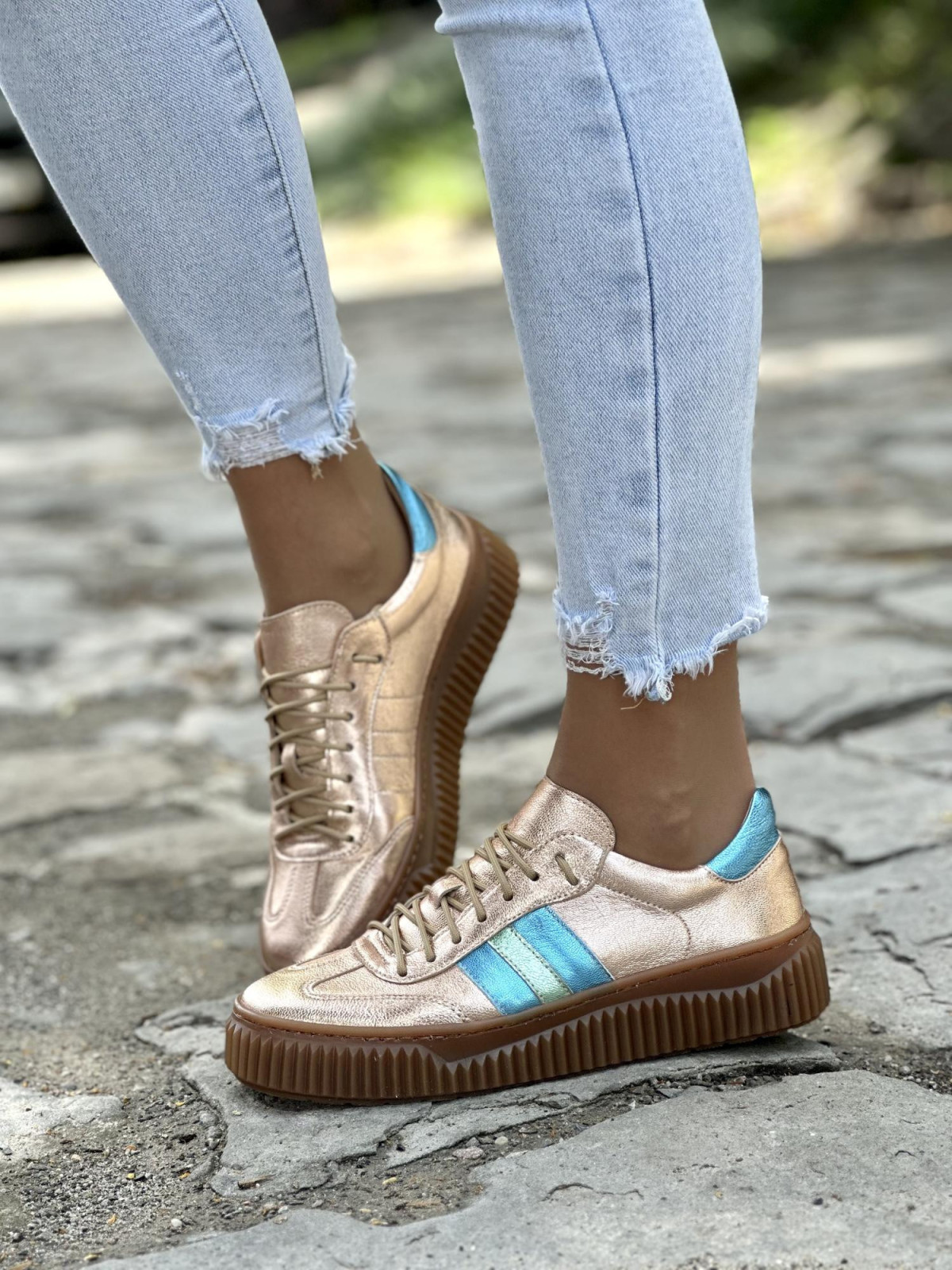 Piękne miedziane trampki damskie skórzane OLEKSY polskiej produkcji na grubej podeszwie