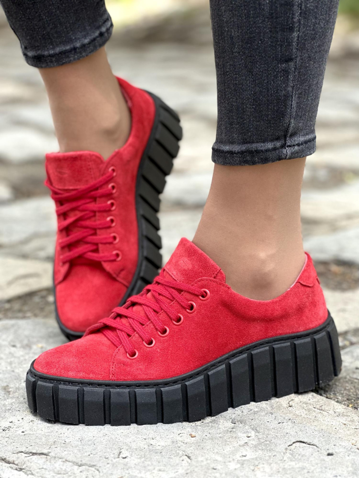 Czerwone trampki damskie skórzane OLEKSY polskiej produkcji