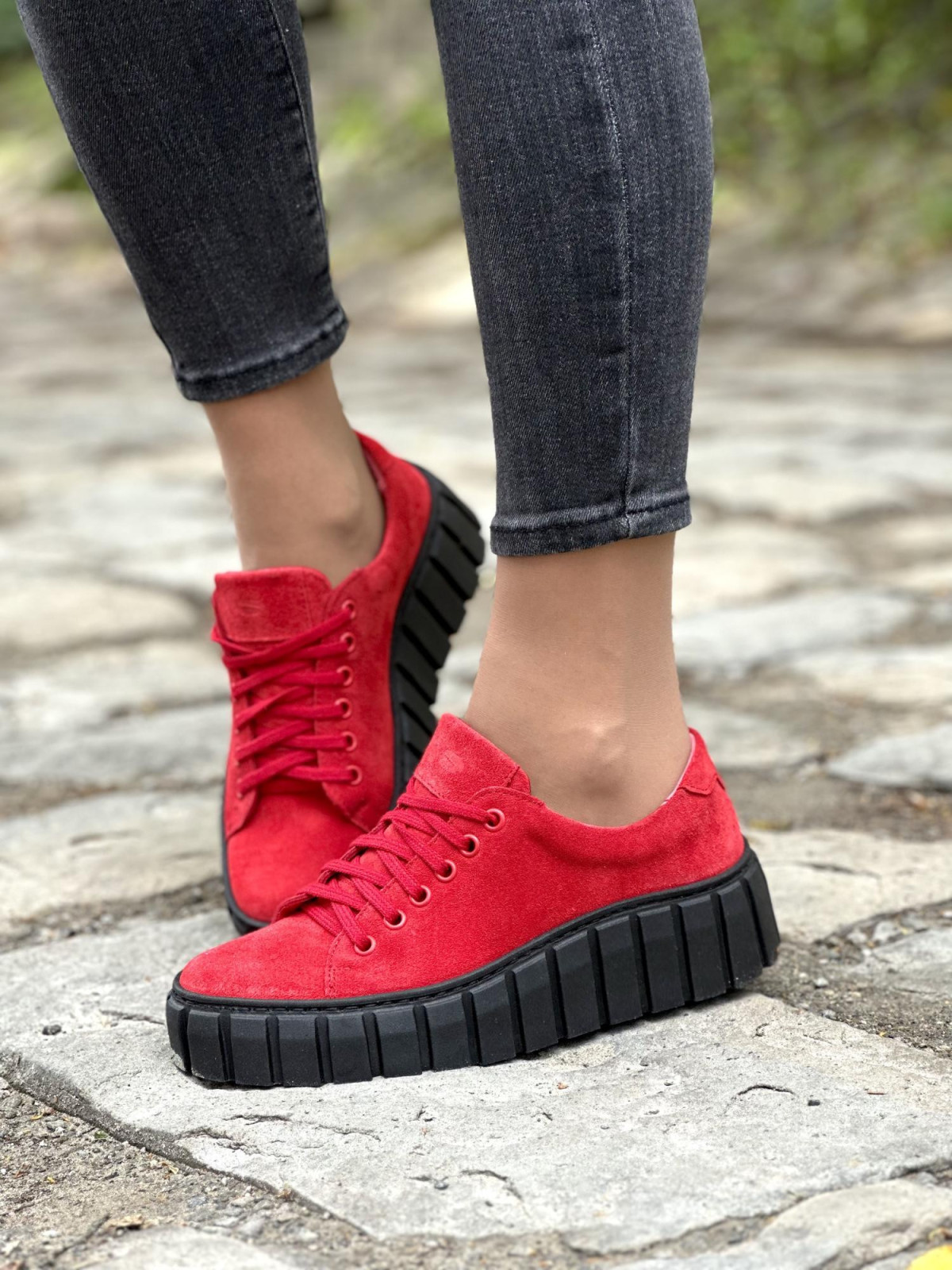 Czerwone trampki damskie skórzane OLEKSY polskiej produkcji