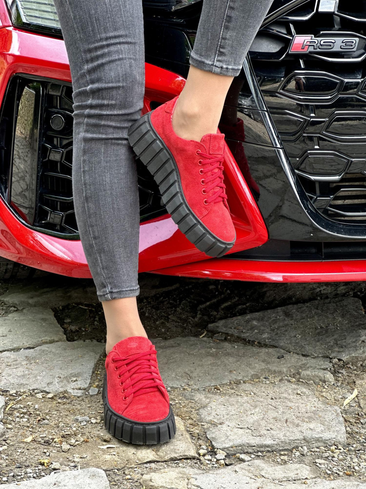 Czerwone trampki damskie skórzane OLEKSY polskiej produkcji