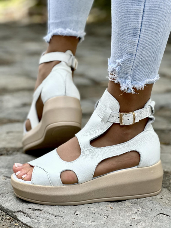 Modne białe sandały damskie skórzane OLEKSY na wygodnym grubym spodzie polskiej produkcji