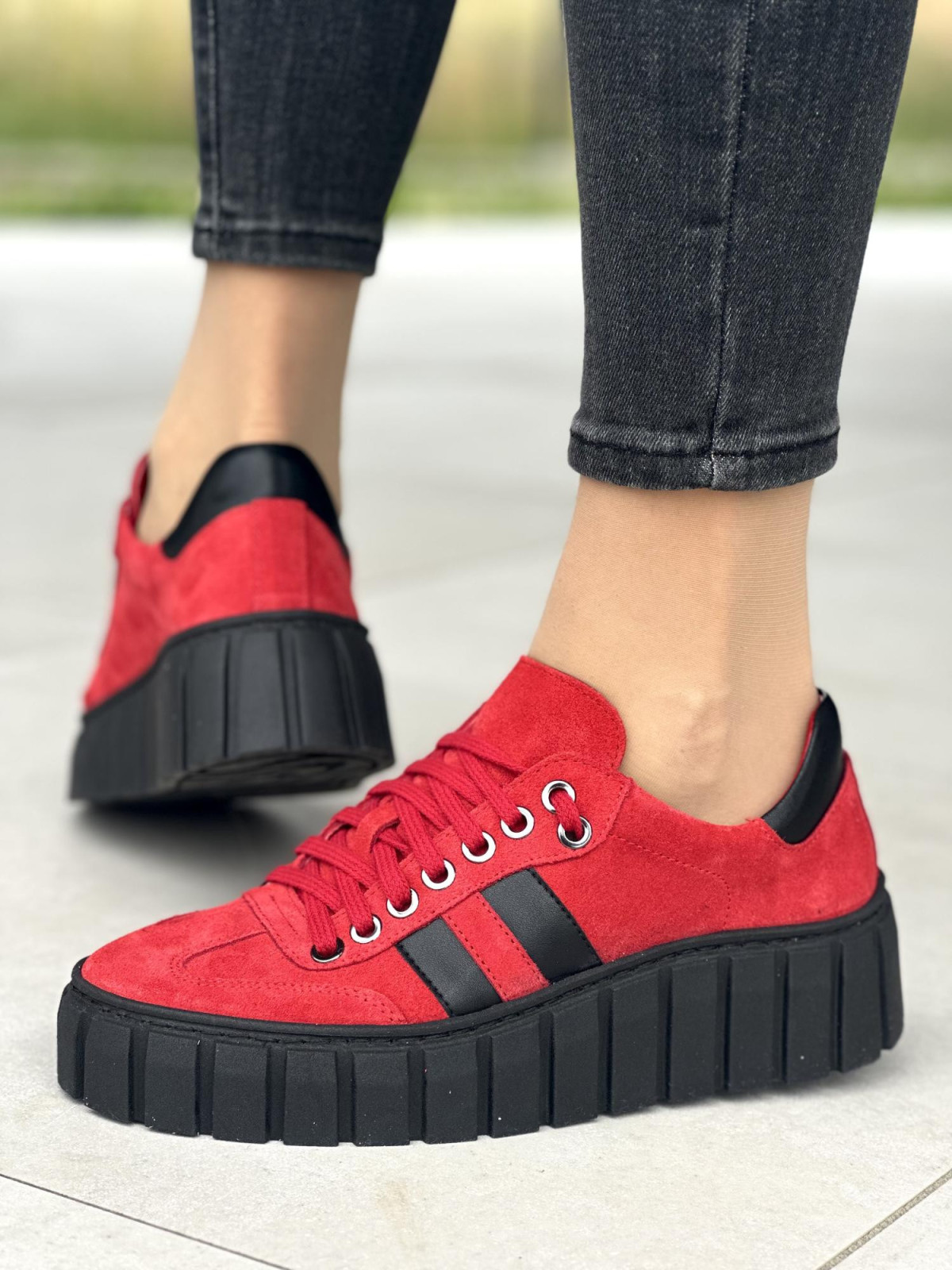 Czerwone trampki damskie skórzane OLEKSY polskiej produkcji