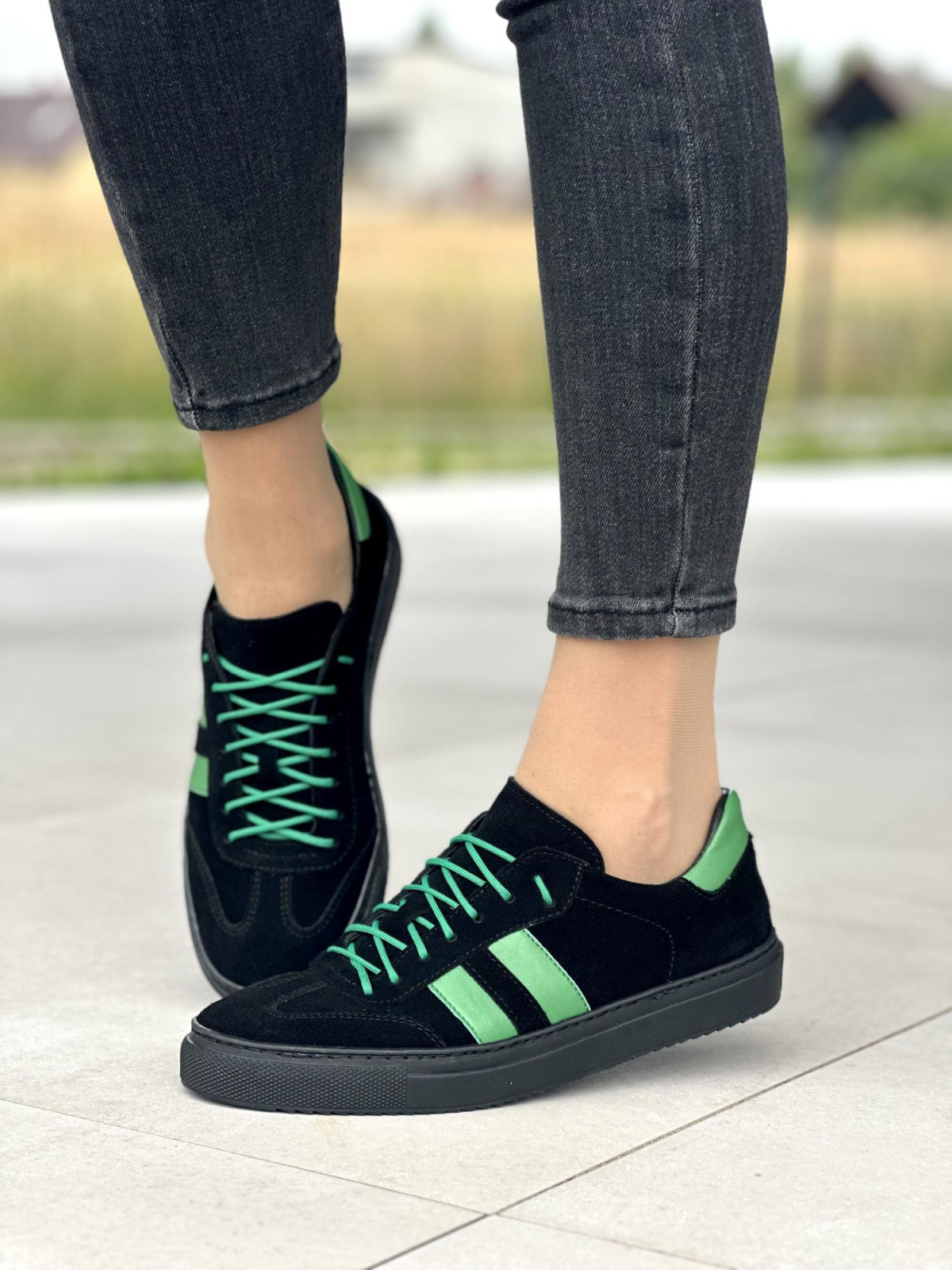 Czarne trampki damskie skórzane OLEKSY polskiej produkcji