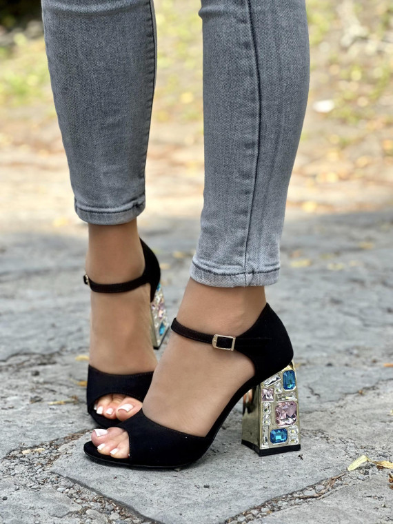 Piękne czarne sandały damskie OLEKSY ze skóry naturalnej na wysokim obcasie