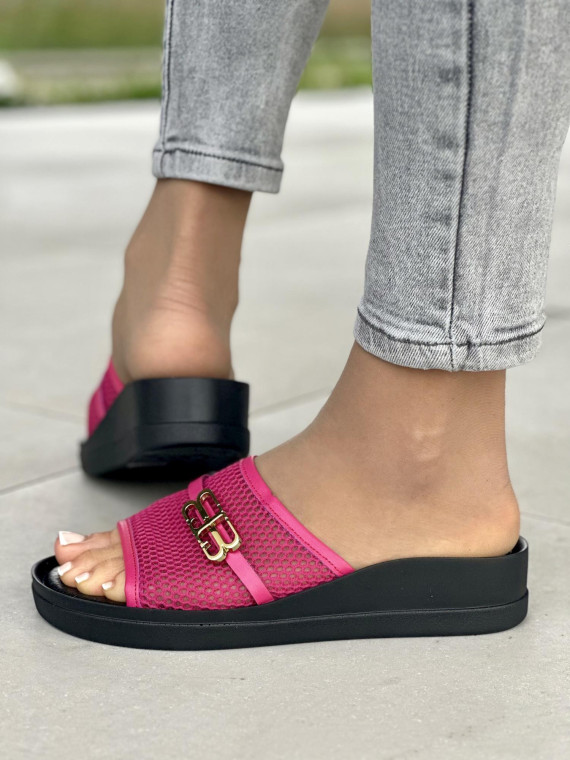 Mega wygodne fuksjowe klapki damskie skórzane OLEKSY polskiej produkcji