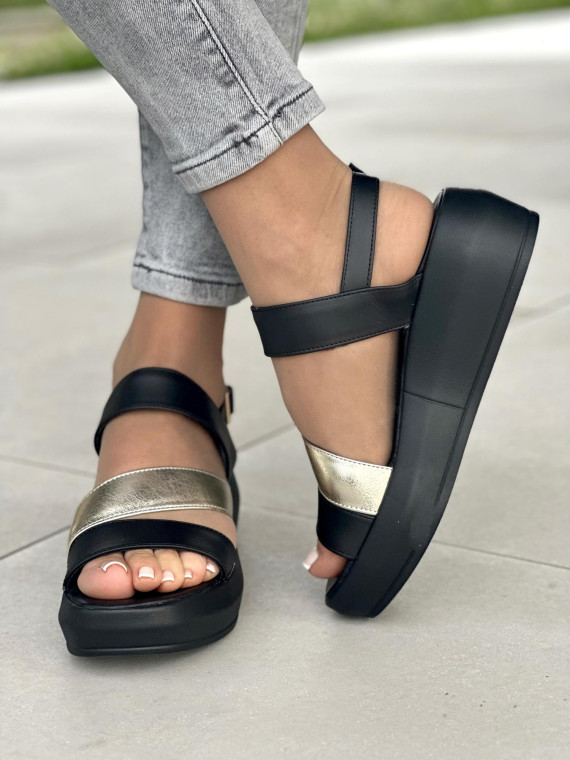 Czarne sandały damskie skórzane OLEKSY polskiej produkcji na grubym spodzie