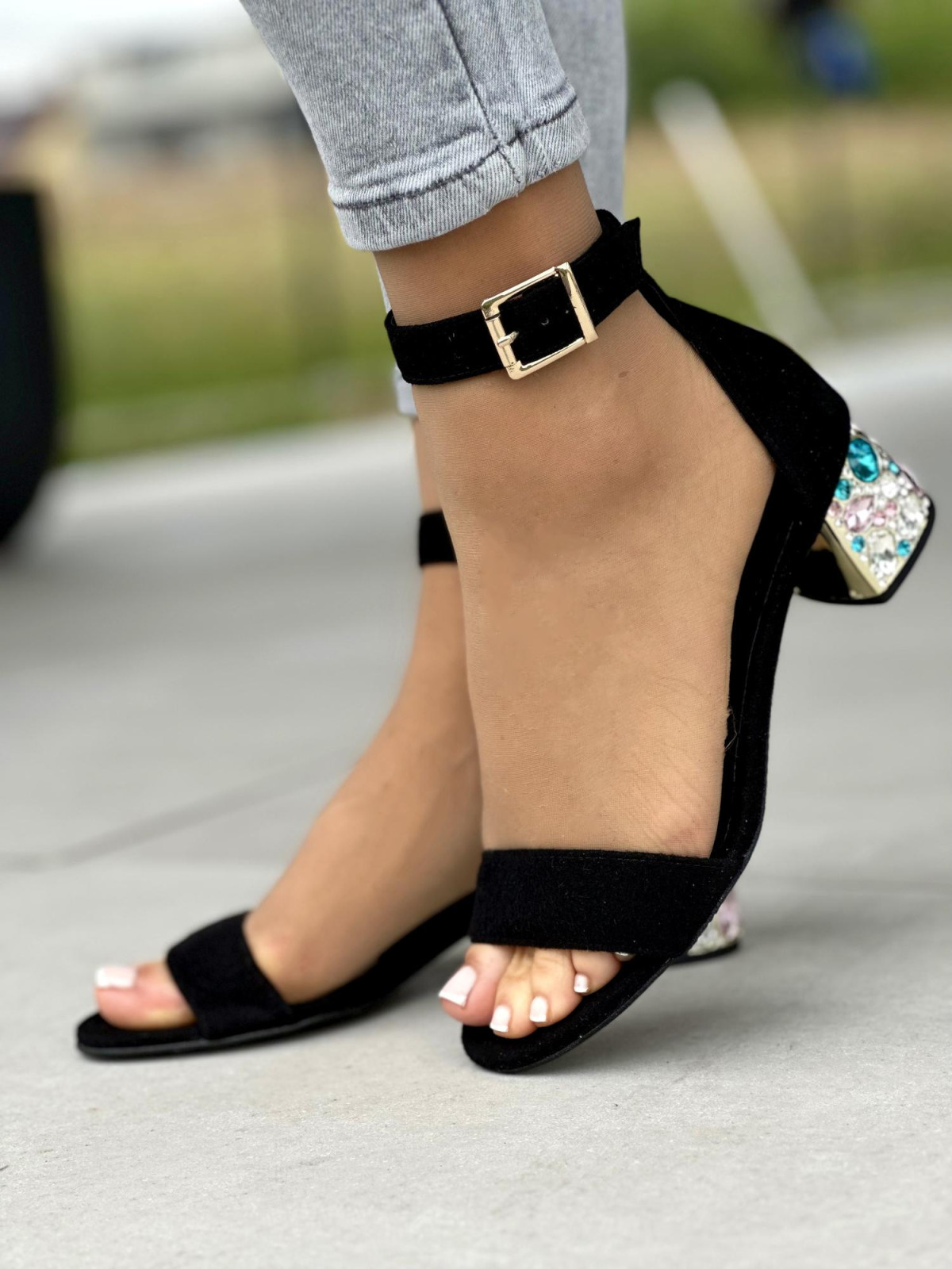 Czarne sandały damskie OLEKSY ze skóry naturalnej polskiej produkcji