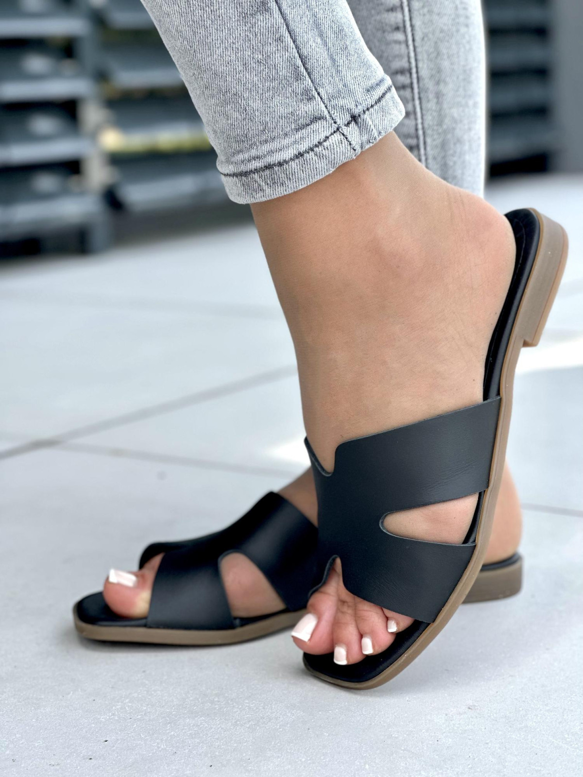 Płaskie klapki damskie skórzane OLEKSY polskiej produkcji