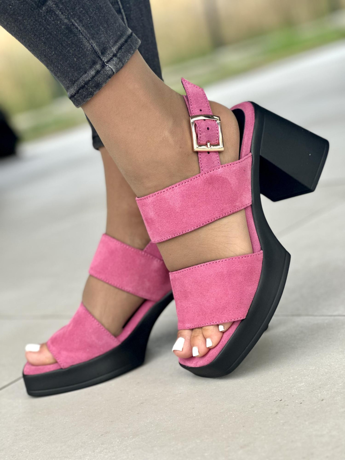 Fuksjowe sandały damskie skórzane OLEKSY polskiej produkcji