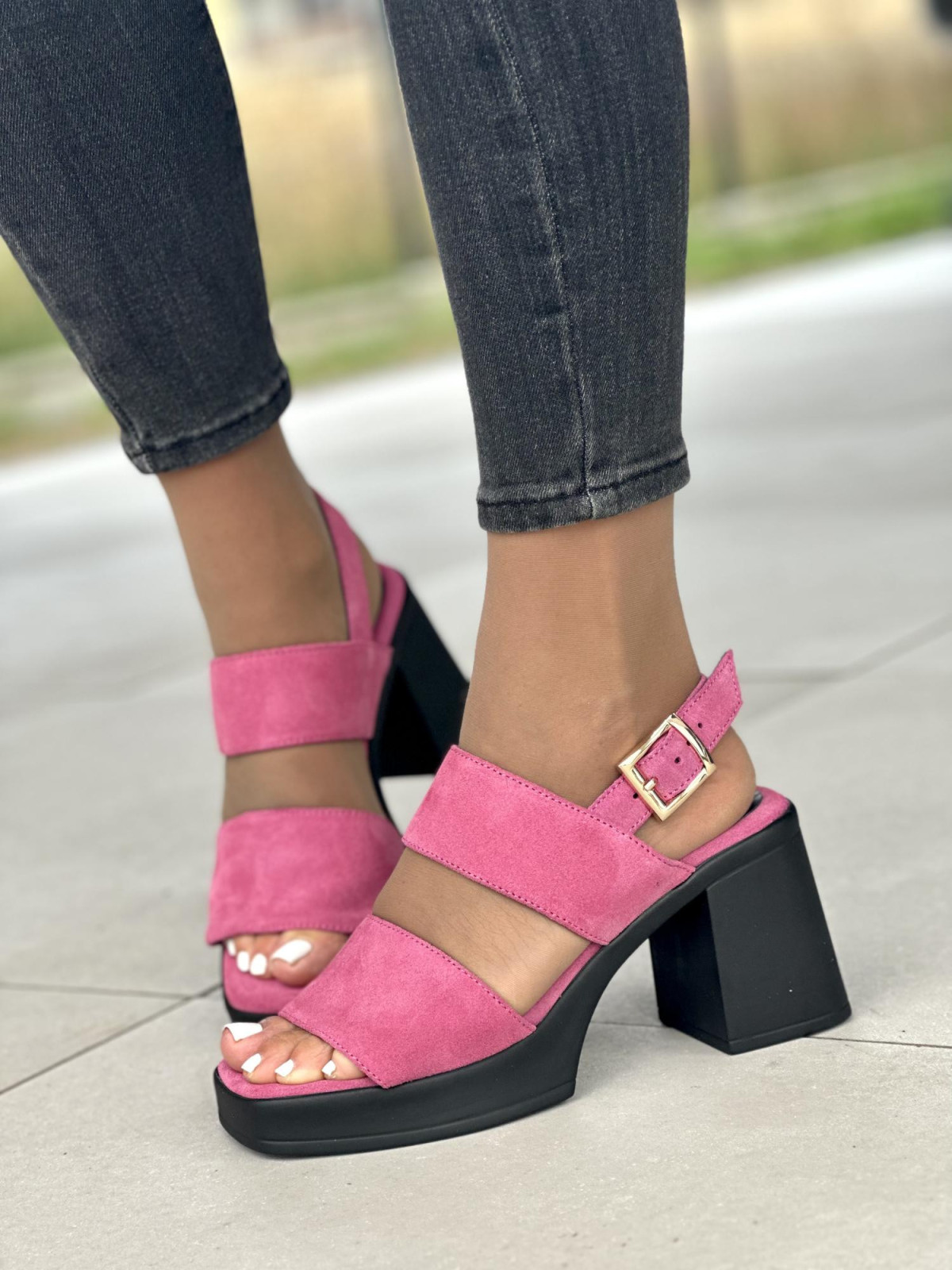 Fuksjowe sandały damskie skórzane OLEKSY polskiej produkcji